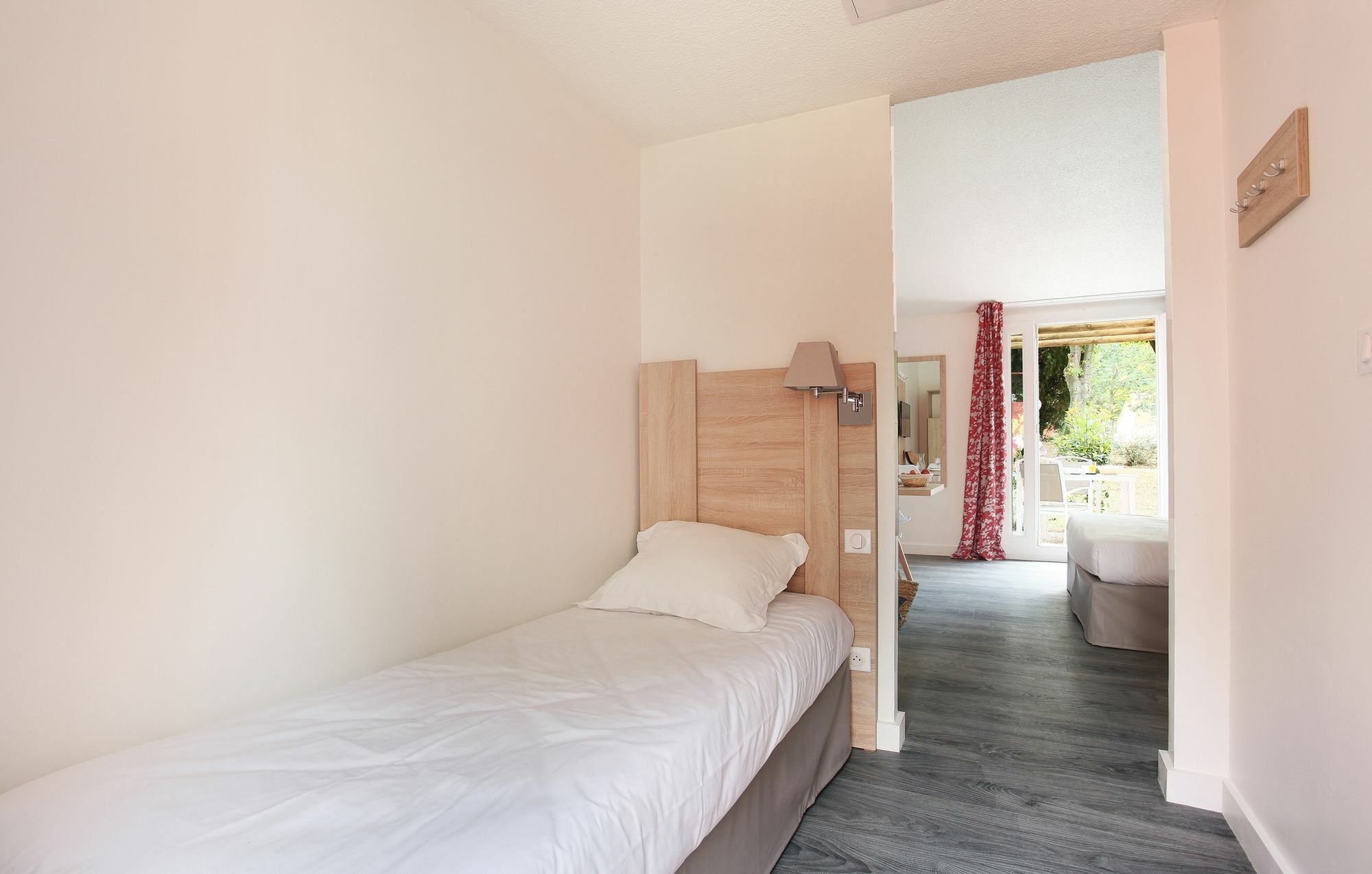Residence Odalys Le Village Camarguais Les Gardians Арль Екстер'єр фото