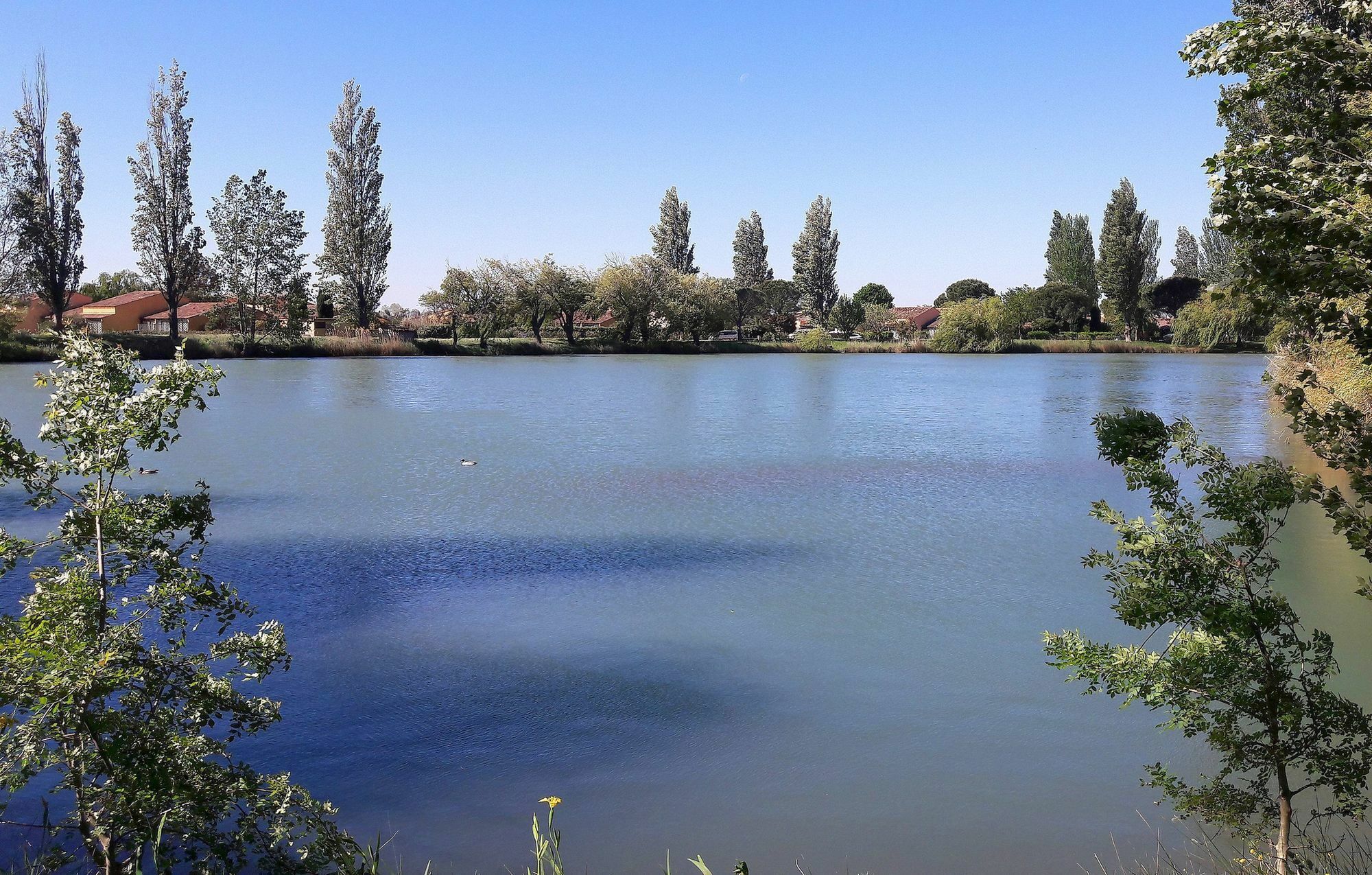 Residence Odalys Le Village Camarguais Les Gardians Арль Екстер'єр фото